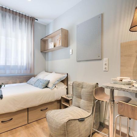 Livensa Living Pamplona Albergue Juvenil Bagian luar foto